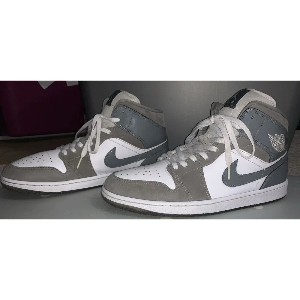 Special Edition Nike Air Jordan 1 Mid SE 